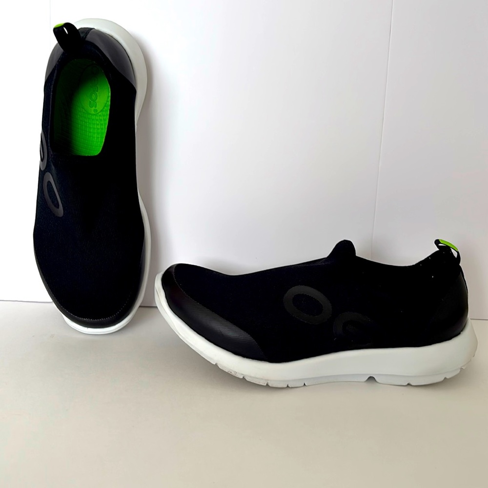Oofos Sport Recovery Shoe